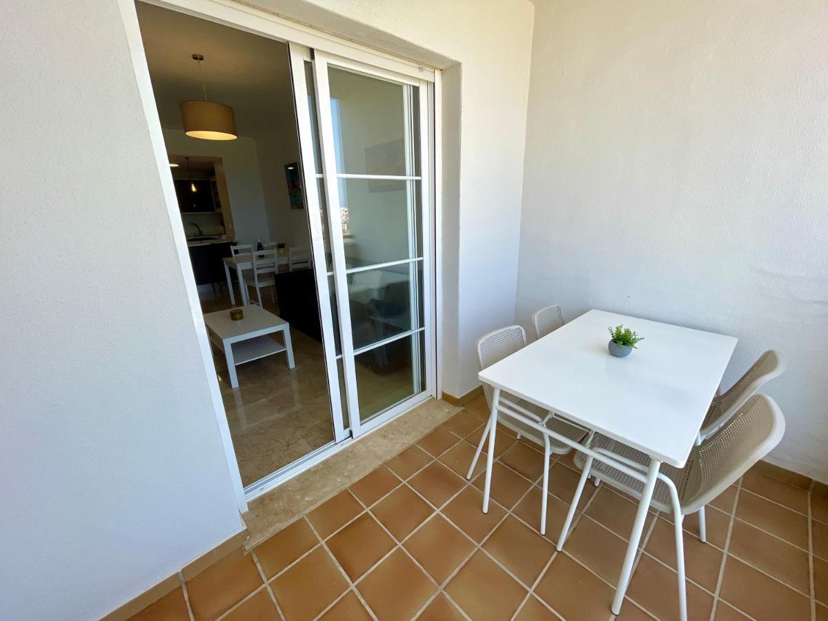 Top Sea View Apartment - 7 Minutes To Sotogrande Castillo de Sabinillas Екстериор снимка